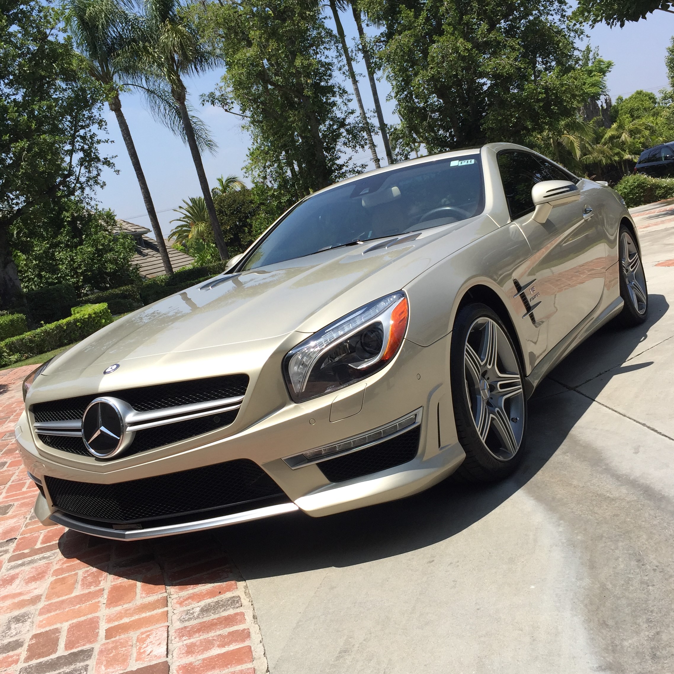 250xNxeasiest-car-paint-color-to-take-care-of.jpg.pagespeed.ic.6sq57PtaT5.jpg