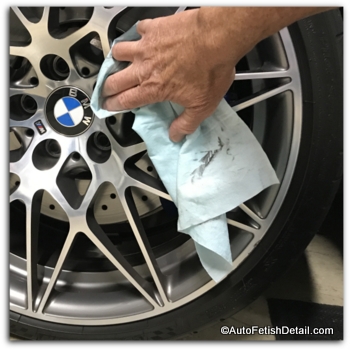 Armorall wipes to clean car wheels