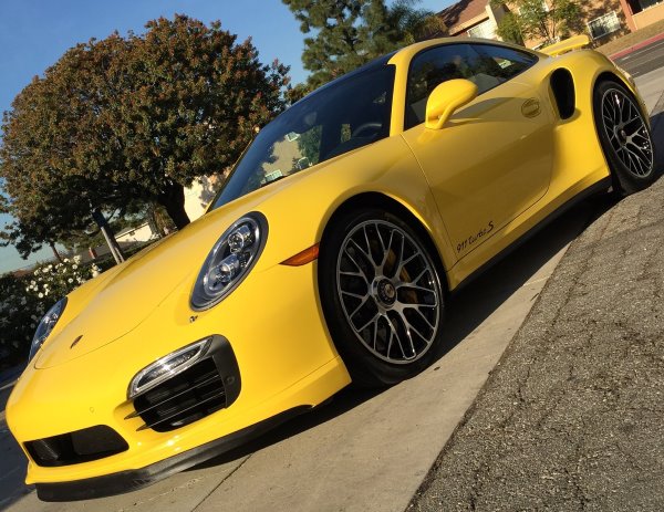 porsche 911 turbo S carrera
