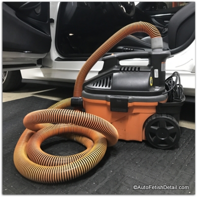 Detailing vacuum: why bigger is NOT better! The better choice.