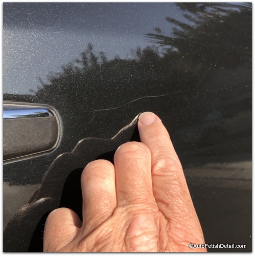 Clear Coat Scratch: see how this expert deals with scratches in clear