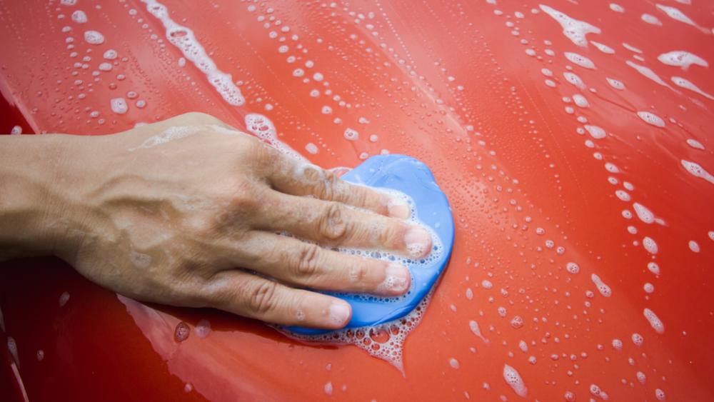 using clay bar to clay bar car